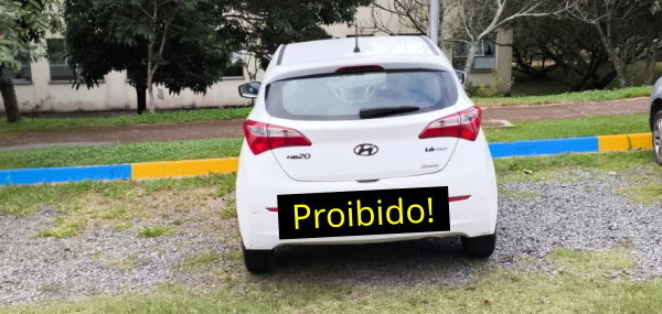 [Exemplo de estacionamento incorreto]